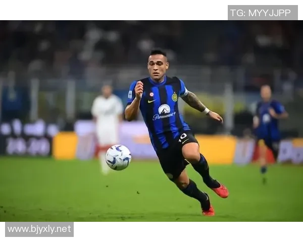 米兰双雄罗马诺与莫雷托关注希拉托莫里续约进展持续推进中 米兰双雄罗马诺与莫雷托关注希拉托莫里续约进展持续推进中